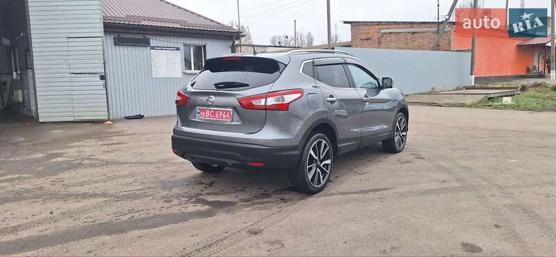 Позашляховик / Кросовер Nissan Qashqai 2016 в Новоархангельську
