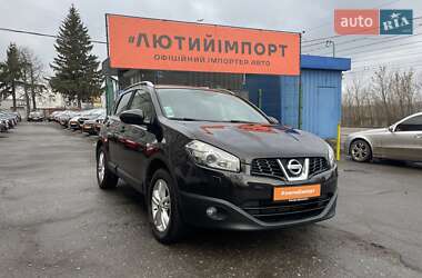 Внедорожник / Кроссовер Nissan Qashqai 2010 в Сумах