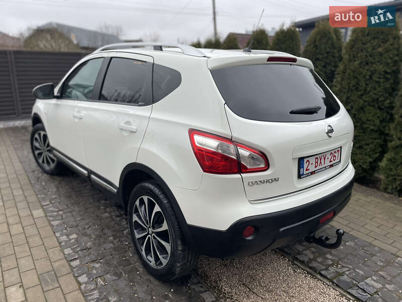 Внедорожник / Кроссовер Nissan Qashqai 2012 в Стрые