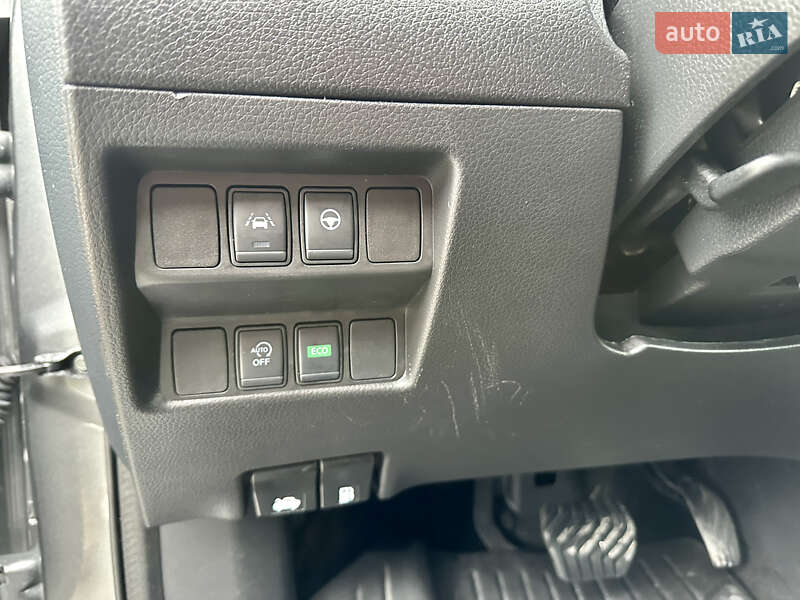 Внедорожник / Кроссовер Nissan Qashqai 2019 в Каменец-Подольском