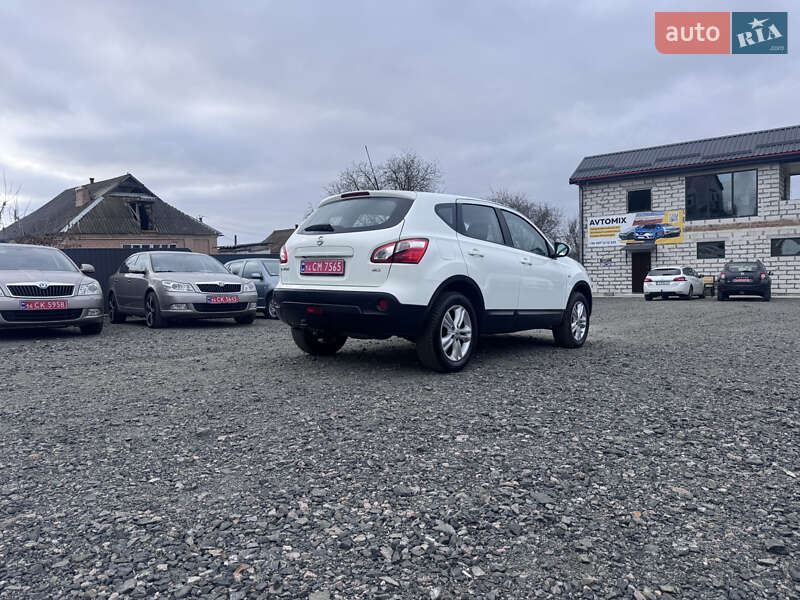 Внедорожник / Кроссовер Nissan Qashqai 2013 в Звенигородке