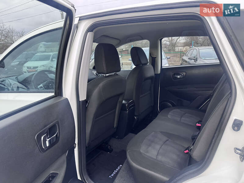 Внедорожник / Кроссовер Nissan Qashqai 2013 в Звенигородке