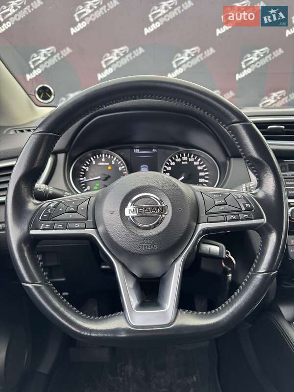 Внедорожник / Кроссовер Nissan Qashqai 2018 в Сумах