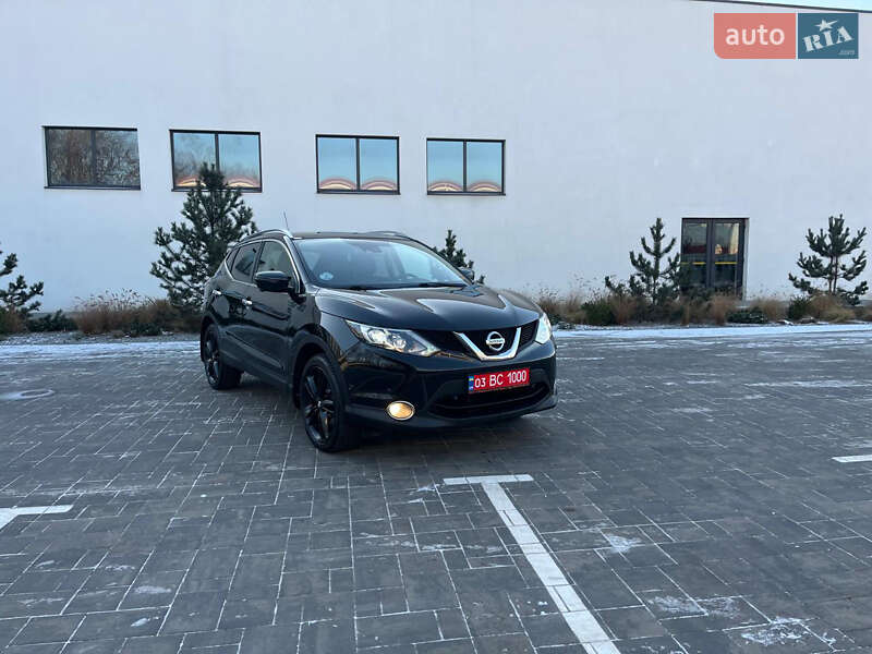 Внедорожник / Кроссовер Nissan Qashqai 2016 в Луцке