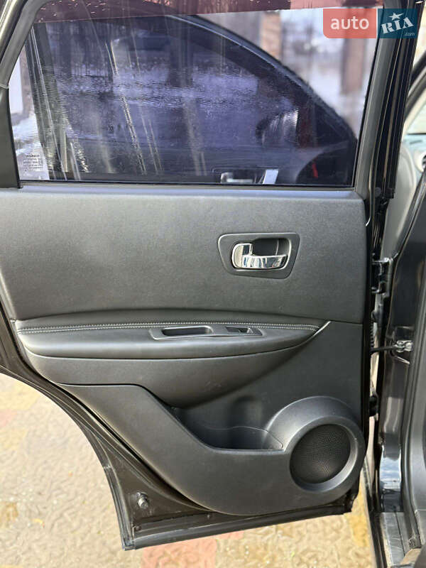 Внедорожник / Кроссовер Nissan Qashqai 2008 в Стрые