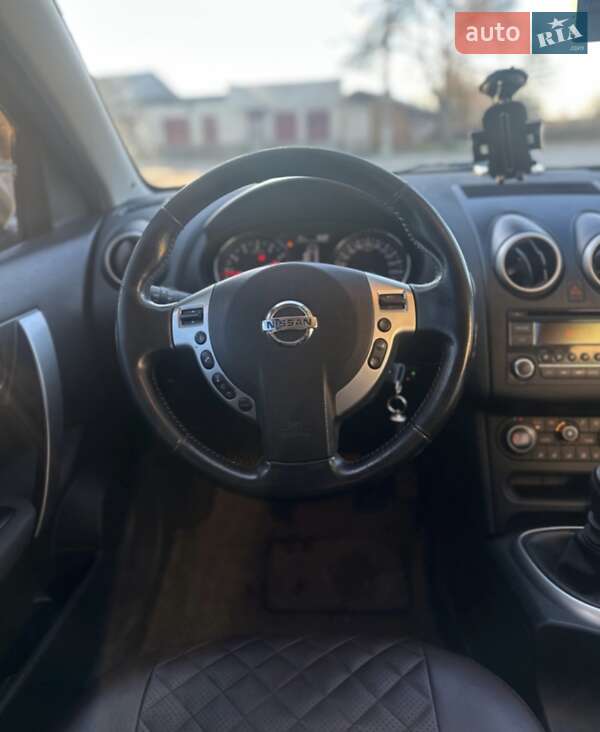 Позашляховик / Кросовер Nissan Qashqai 2011 в Охтирці