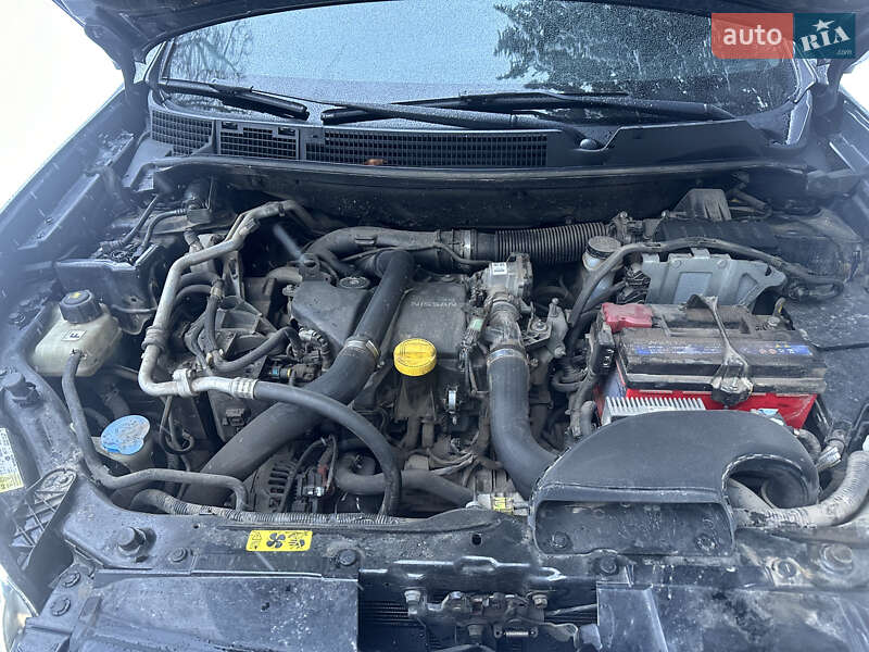 Внедорожник / Кроссовер Nissan Qashqai 2013 в Глухове