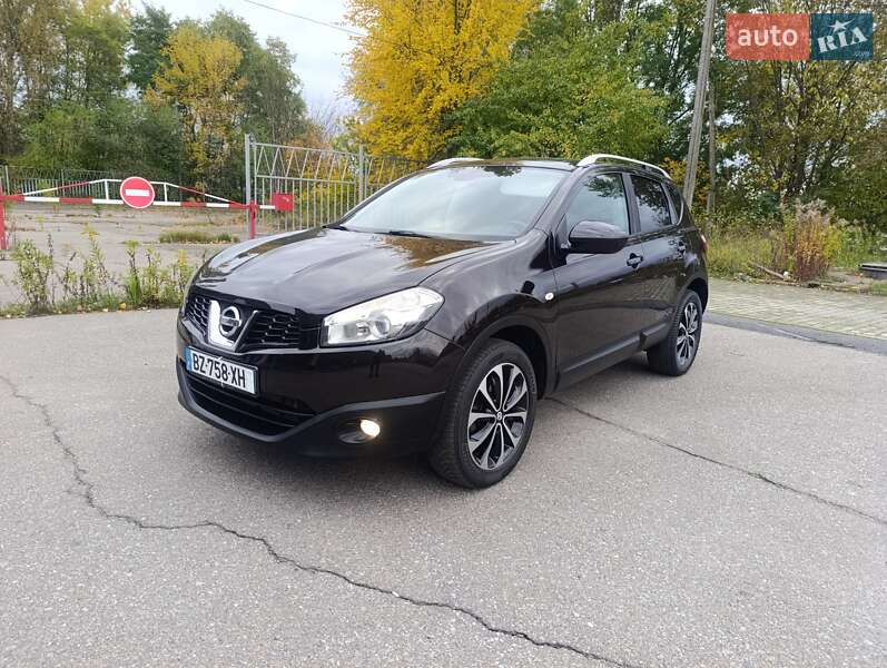 Внедорожник / Кроссовер Nissan Qashqai 2011 в Житомире фото 2 Внедорожник / Кроссовер Nissan Qashqai 2011 в Житомире