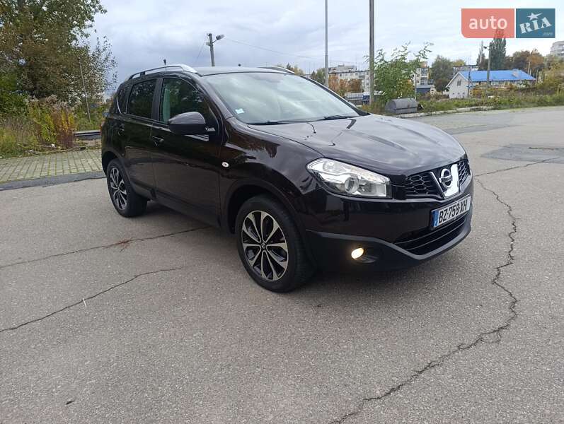 Внедорожник / Кроссовер Nissan Qashqai 2011 в Житомире фото 4 Внедорожник / Кроссовер Nissan Qashqai 2011 в Житомире