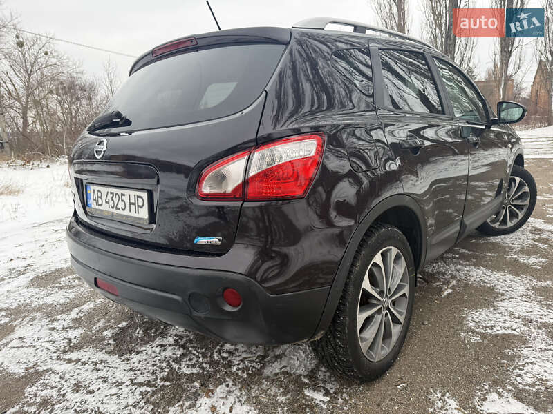 Внедорожник / Кроссовер Nissan Qashqai 2010 в Баре