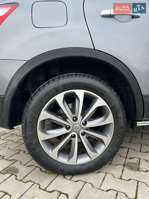 Внедорожник / Кроссовер Nissan Qashqai 2010 в Луцке