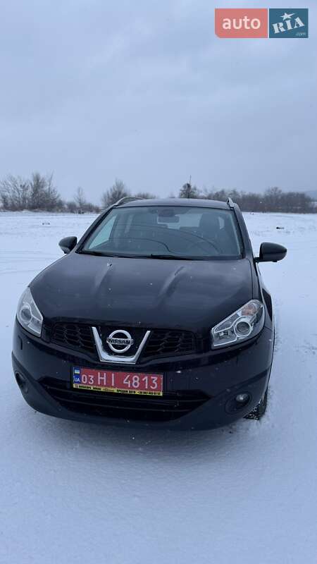 Внедорожник / Кроссовер Nissan Qashqai 2013 в Умани