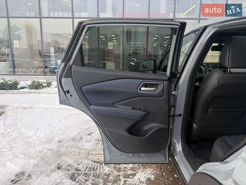 Внедорожник / Кроссовер Nissan Qashqai 2023 в Киеве