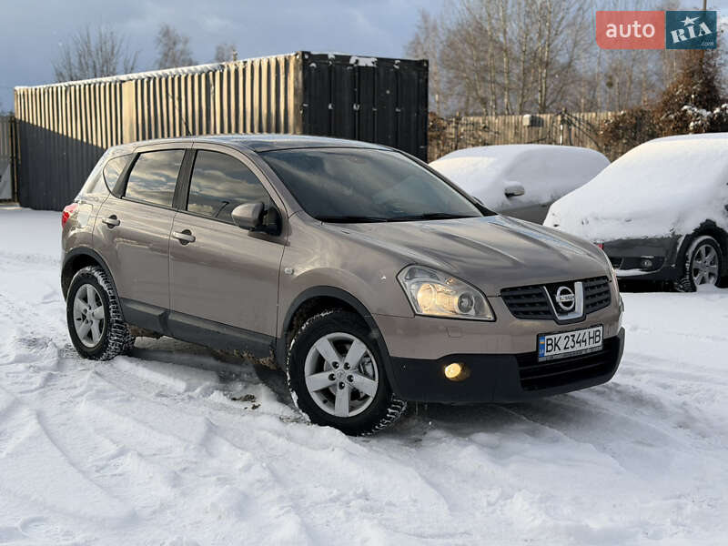 Внедорожник / Кроссовер Nissan Qashqai 2007 в Сарнах