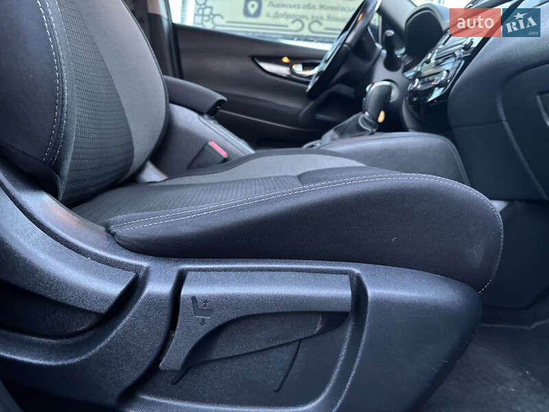 Внедорожник / Кроссовер Nissan Qashqai 2020 в Львове