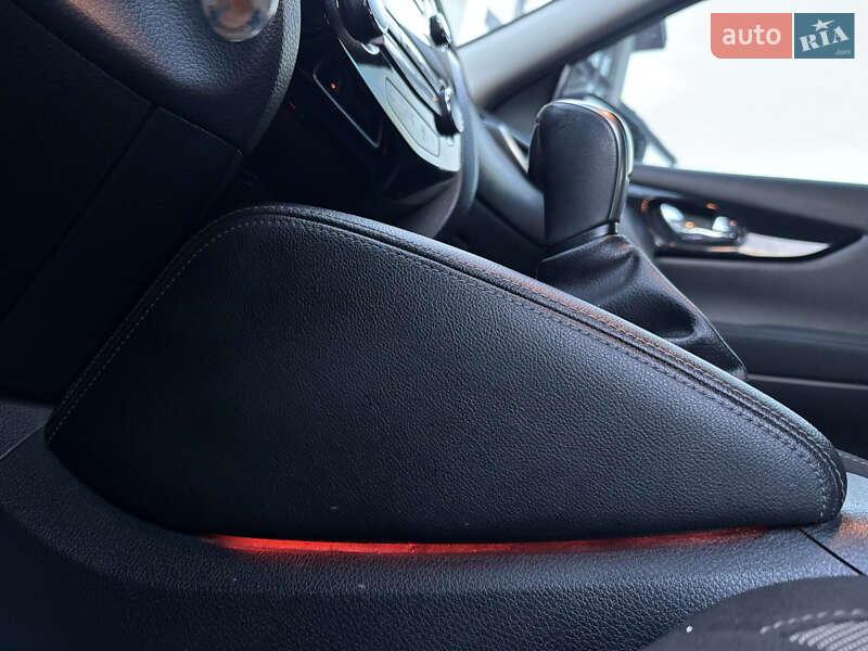 Внедорожник / Кроссовер Nissan Qashqai 2020 в Львове