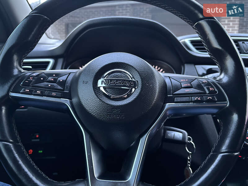 Внедорожник / Кроссовер Nissan Qashqai 2020 в Львове