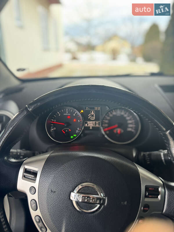 Внедорожник / Кроссовер Nissan Qashqai 2011 в Стрые