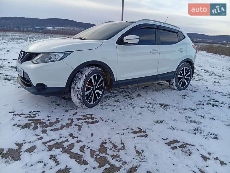 Внедорожник / Кроссовер Nissan Qashqai 2014 в Жовкве