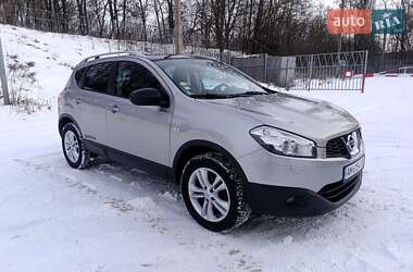 Внедорожник / Кроссовер Nissan Qashqai 2013 в Житомире