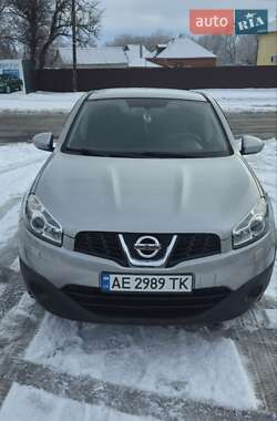 Позашляховик / Кросовер Nissan Qashqai 2010 в Лозовій