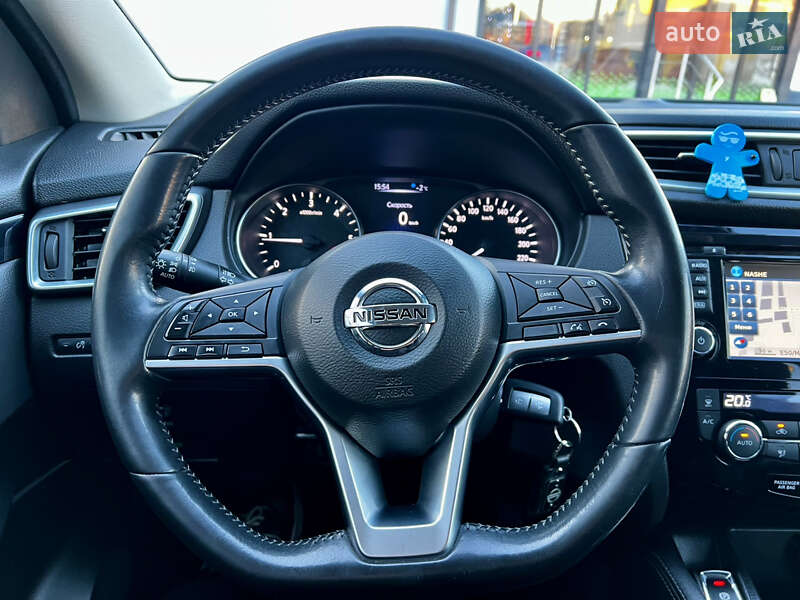 Позашляховик / Кросовер Nissan Qashqai 2017 в Тернополі