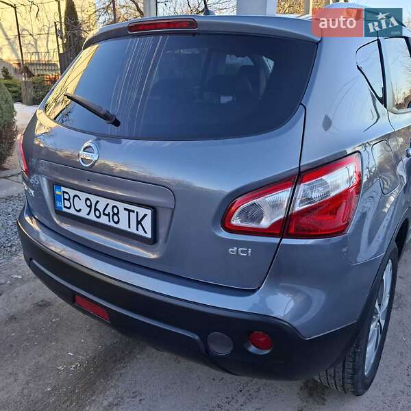 Внедорожник / Кроссовер Nissan Qashqai 2010 в Самборе