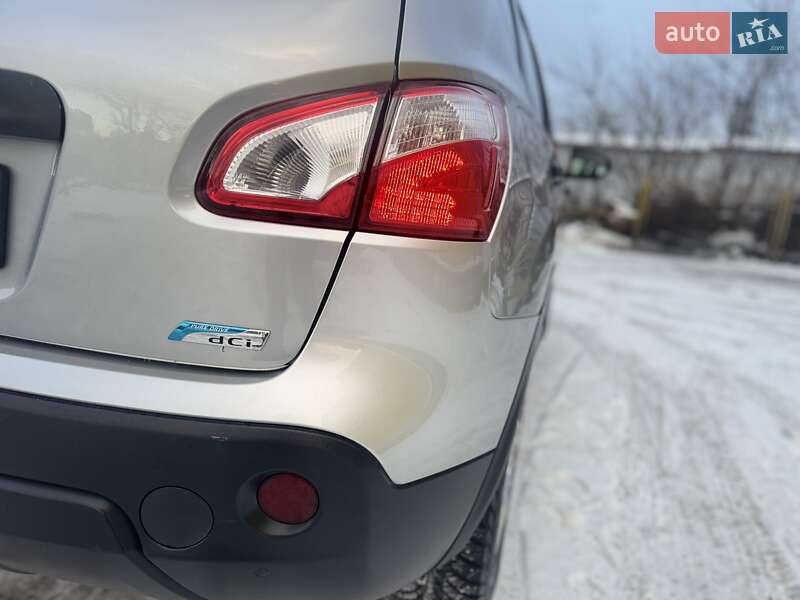 Внедорожник / Кроссовер Nissan Qashqai 2011 в Львове