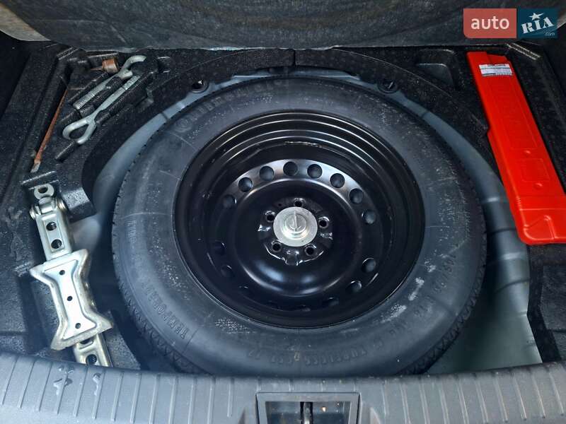 Позашляховик / Кросовер Nissan Qashqai 2007 в Звягелі фото 18 Позашляховик / Кросовер Nissan Qashqai 2007 в Звягелі