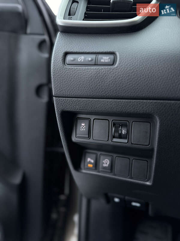 Внедорожник / Кроссовер Nissan Qashqai 2014 в Кропивницком