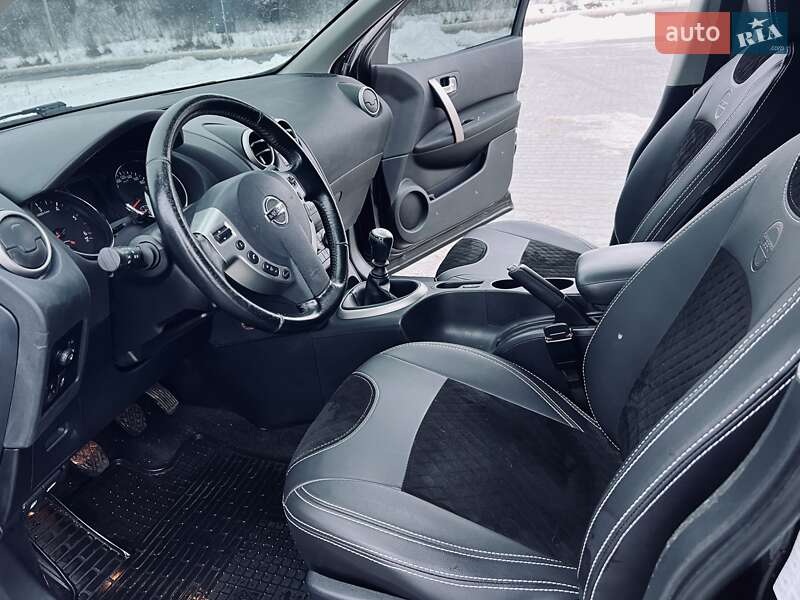 Внедорожник / Кроссовер Nissan Qashqai 2011 в Тернополе