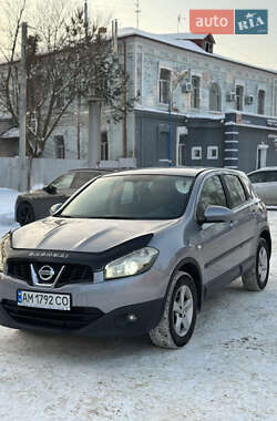 Внедорожник / Кроссовер Nissan Qashqai 2011 в Житомире