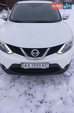 Позашляховик / Кросовер Nissan Qashqai 2015 в Новій Водолагі
