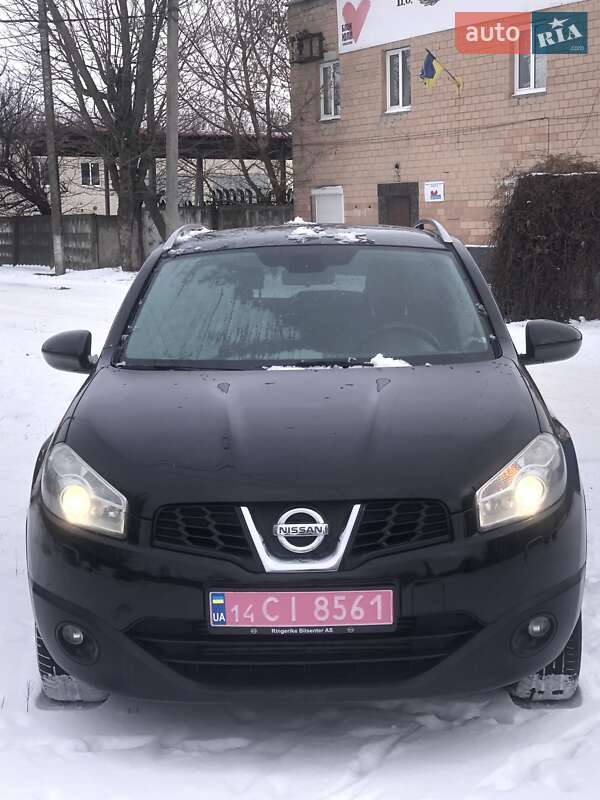 Позашляховик / Кросовер Nissan Qashqai 2010 в Черкасах
