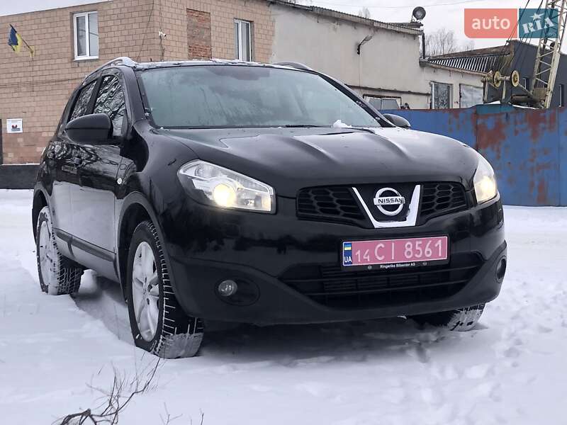 Позашляховик / Кросовер Nissan Qashqai 2010 в Черкасах