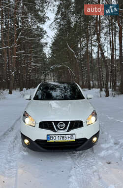 Позашляховик / Кросовер Nissan Qashqai 2010 в Борщеві