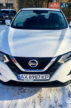 Внедорожник / Кроссовер Nissan Qashqai 2020 в Черновцах