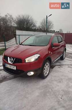 Внедорожник / Кроссовер Nissan Qashqai 2010 в Буске