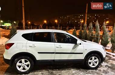 Внедорожник / Кроссовер Nissan Qashqai 2009 в Полтаве