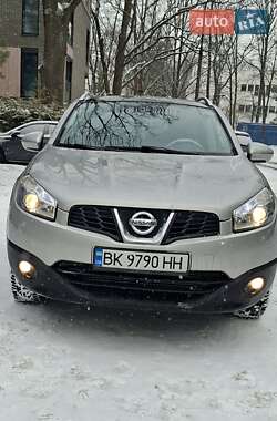 Внедорожник / Кроссовер Nissan Qashqai 2012 в Дубно