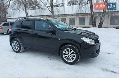 Внедорожник / Кроссовер Nissan Qashqai 2012 в Конотопе