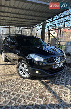 Внедорожник / Кроссовер Nissan Qashqai 2010 в Одессе