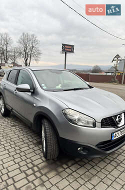 Внедорожник / Кроссовер Nissan Qashqai 2010 в Бедевле