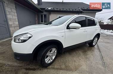 Внедорожник / Кроссовер Nissan Qashqai 2011 в Березному