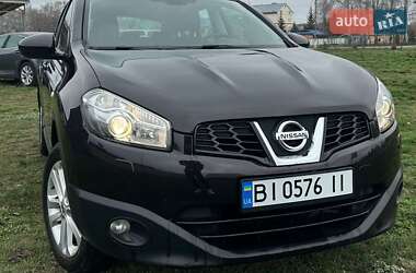 Позашляховик / Кросовер Nissan Qashqai 2012 в Полтаві