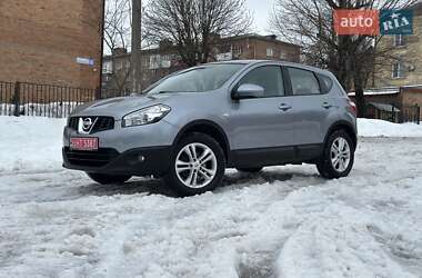 Внедорожник / Кроссовер Nissan Qashqai 2010 в Коростене