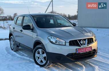 Внедорожник / Кроссовер Nissan Qashqai 2010 в Звягеле