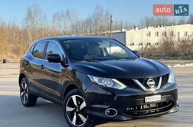 Позашляховик / Кросовер Nissan Qashqai 2015 в Дрогобичі
