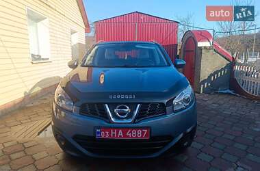 Внедорожник / Кроссовер Nissan Qashqai 2010 в Луцке
