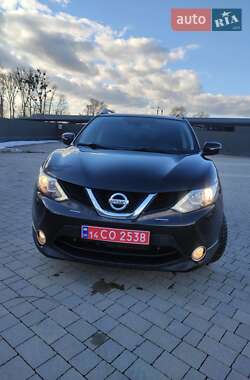 Позашляховик / Кросовер Nissan Qashqai 2014 в Львові